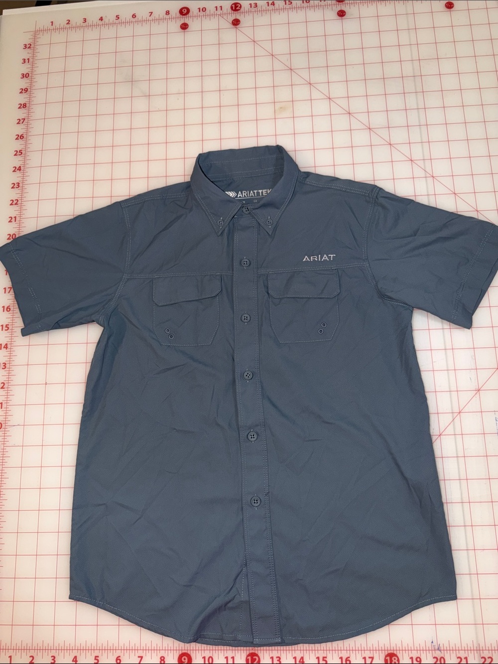 Boys Ariat Short-Sleeve Button-Down Shirt in Slate Gray